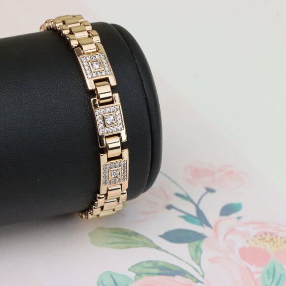 "Elegant Square Motif Rose Gold Bracelet with CZ Accents, XPBL0920 - Picture 9 of 13